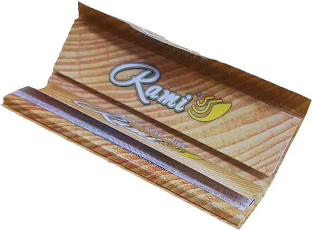 Adquiere la caja de papel de fumar Rami King Size con tips, que incluye 50 libritos de 32 hojas cada uno, ideales para ofrecer una experiencia de fumado de alta calidad en clubes sociales de cannabis.