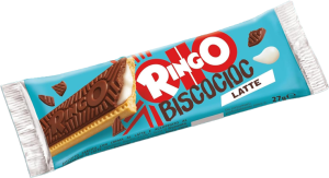 Disfruta de las Galletas Ringo Biscocioc Latte en un pack de 24 unidades de 27g cada una. Una deliciosa combinación de galleta crujiente, chocolate con leche y una suave crema de leche italiana. Perfectas para cualquier momento del día.