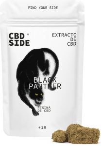 Envase retail de 1,25g de resina Black Panther CBD de Green Gourmet, textura oscura, brillante y extremadamente maleable.